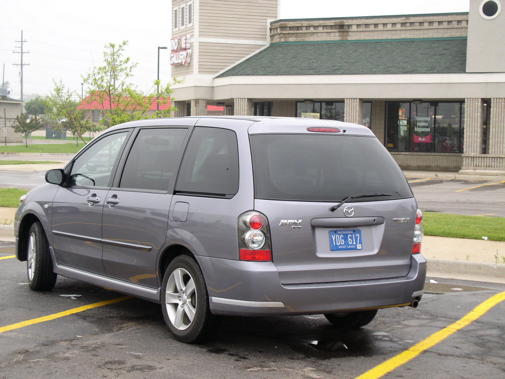 2004 mazda mpv